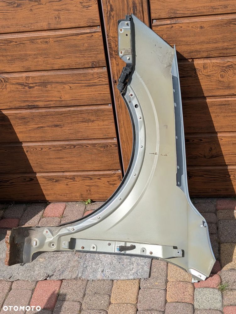 ZDERZAK PAS PRZEDNI MASKA BŁOTNIK PRZÓD OPEL ANTARA 2.2 CDTI 10-15 AUTOMAT - 15