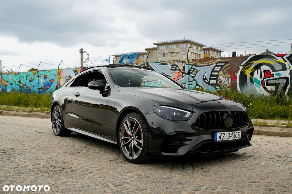 Mercedes-Benz Klasa E AMG 53 4-Matic+ 9G-TRONIC - 16