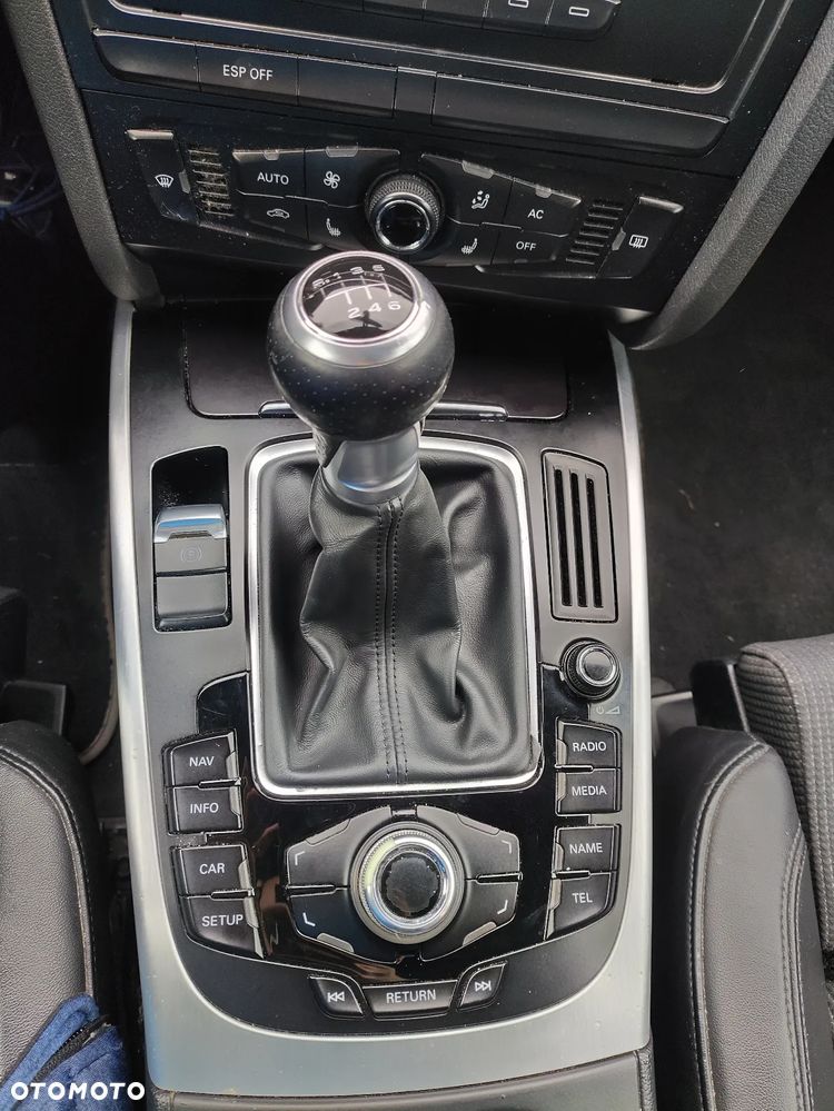 Audi A4 Avant 2.0 TDI DPF S line Sportpaket - 7