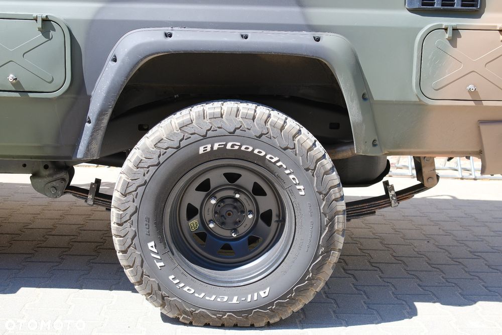Toyota Land Cruiser - 7