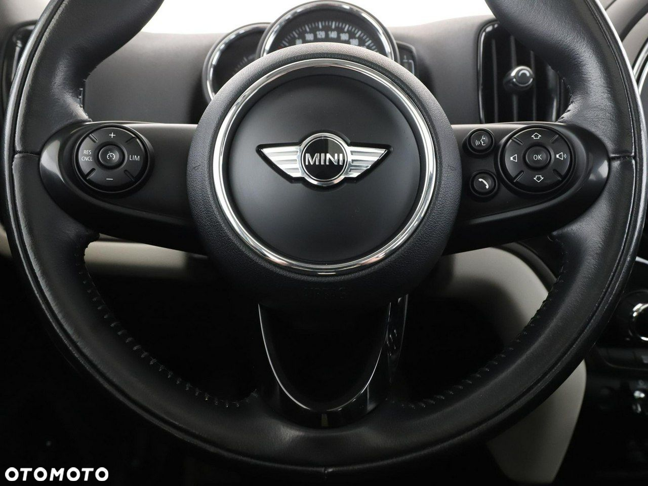 MINI Countryman Cooper S E ALL4 - 21
