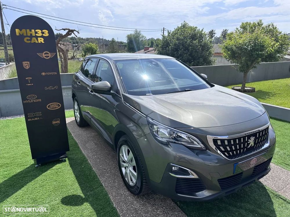 Peugeot 3008 1.2 PureTech Allure Pack - 4