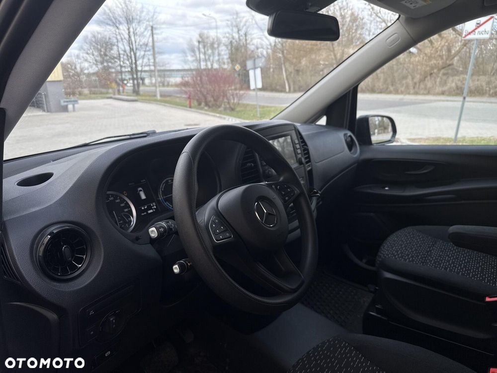 Mercedes-Benz Vito - 15