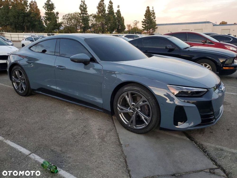 Audi e-tron GT - 3