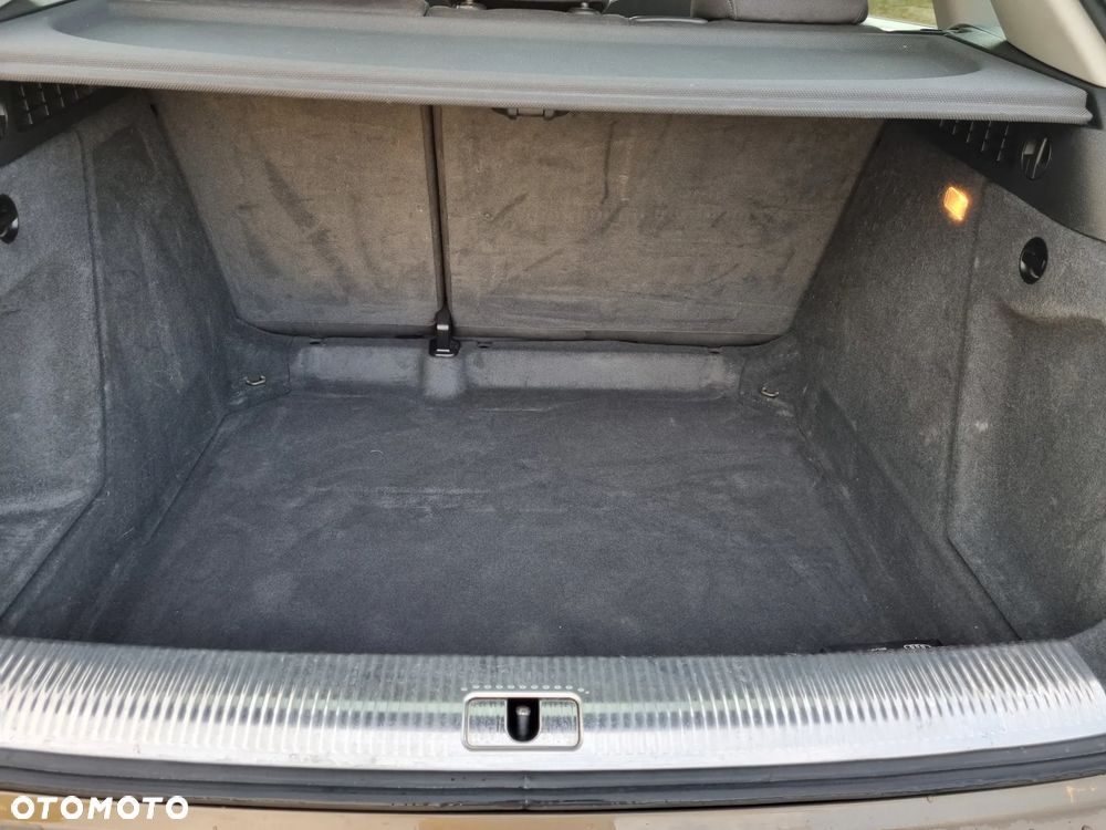Audi Q3 2.0 TDI - 10