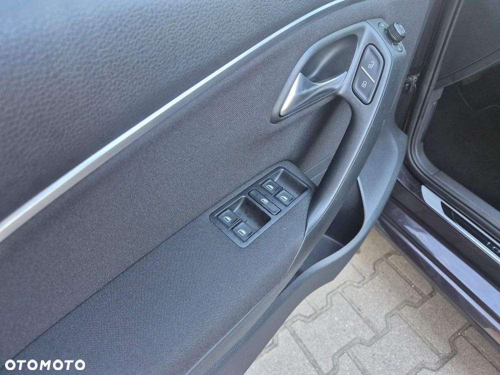 Volkswagen Polo 1.2 TSI Blue Motion Technology DSG Lounge - 19