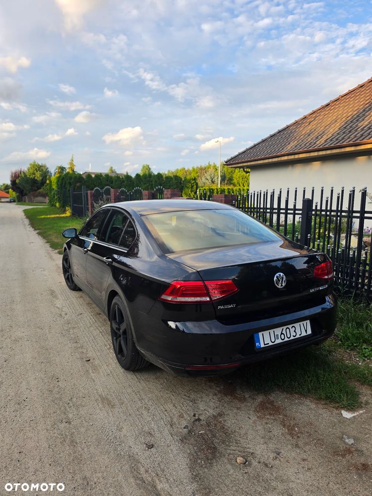 Volkswagen Passat 2.0 TDI BMT Trendline - 2