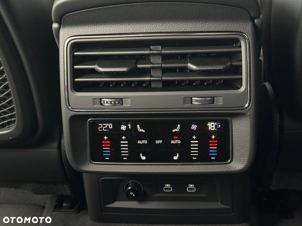 Audi Q8 TDI mHEV 210 kW Quattro Tiptronic - 33