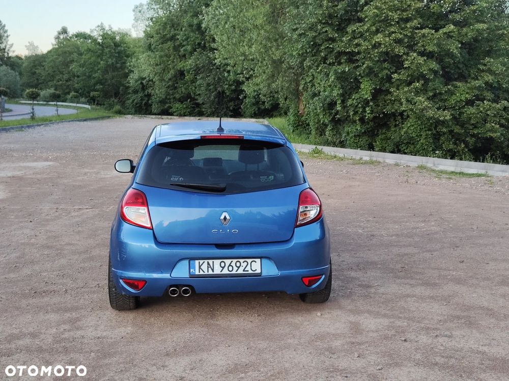 Renault Clio 1.5 dCi 105 FAP Gordini - 7