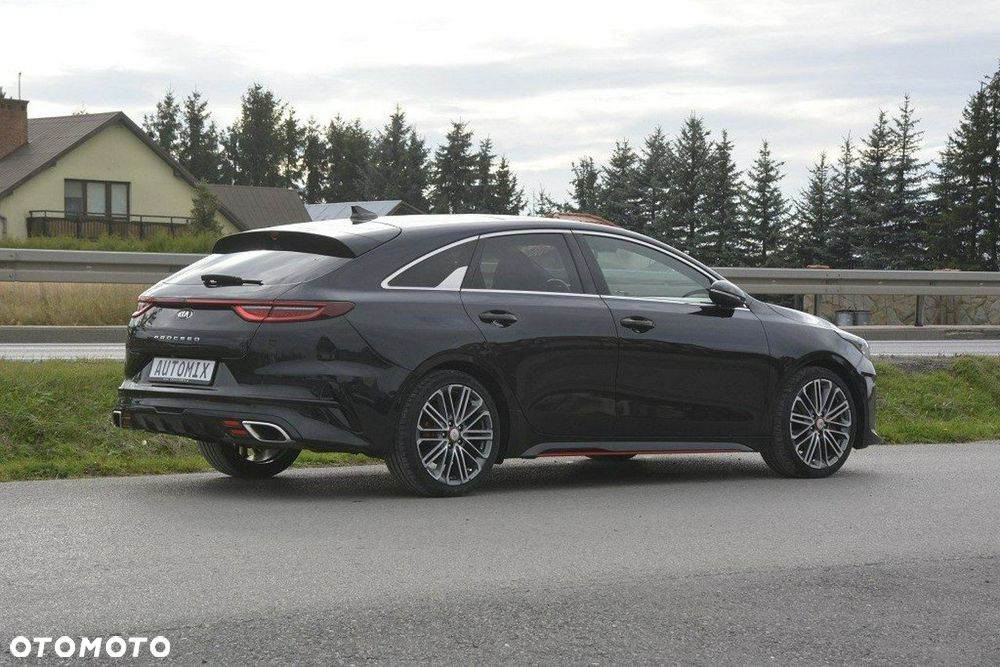 Kia ProCeed 1.6 T-GDI GT DCT - 10