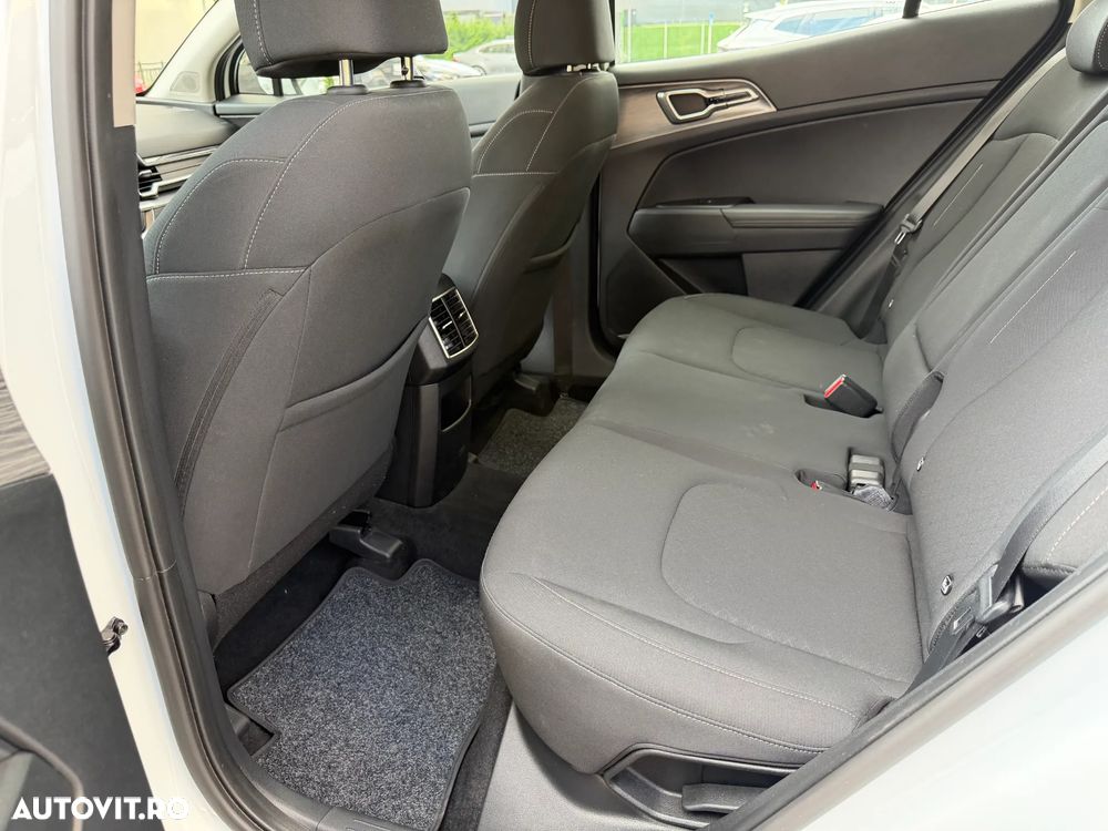 Kia Sportage 1.6 CRDI 2WD Eco-Dynamics+ (48V M-H) DCT Spirit - 19
