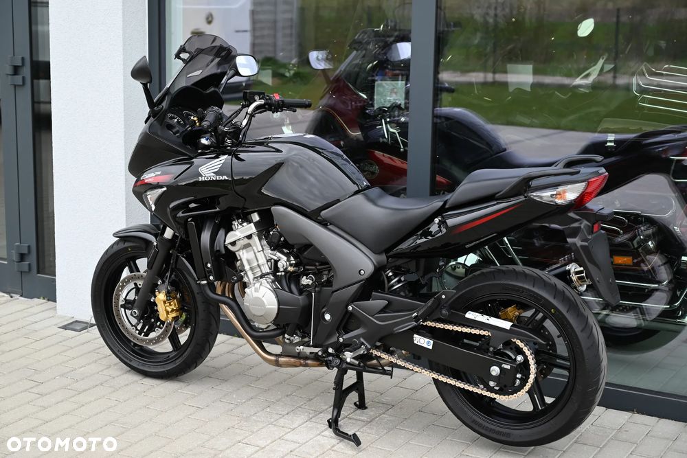 Honda CBF - 40