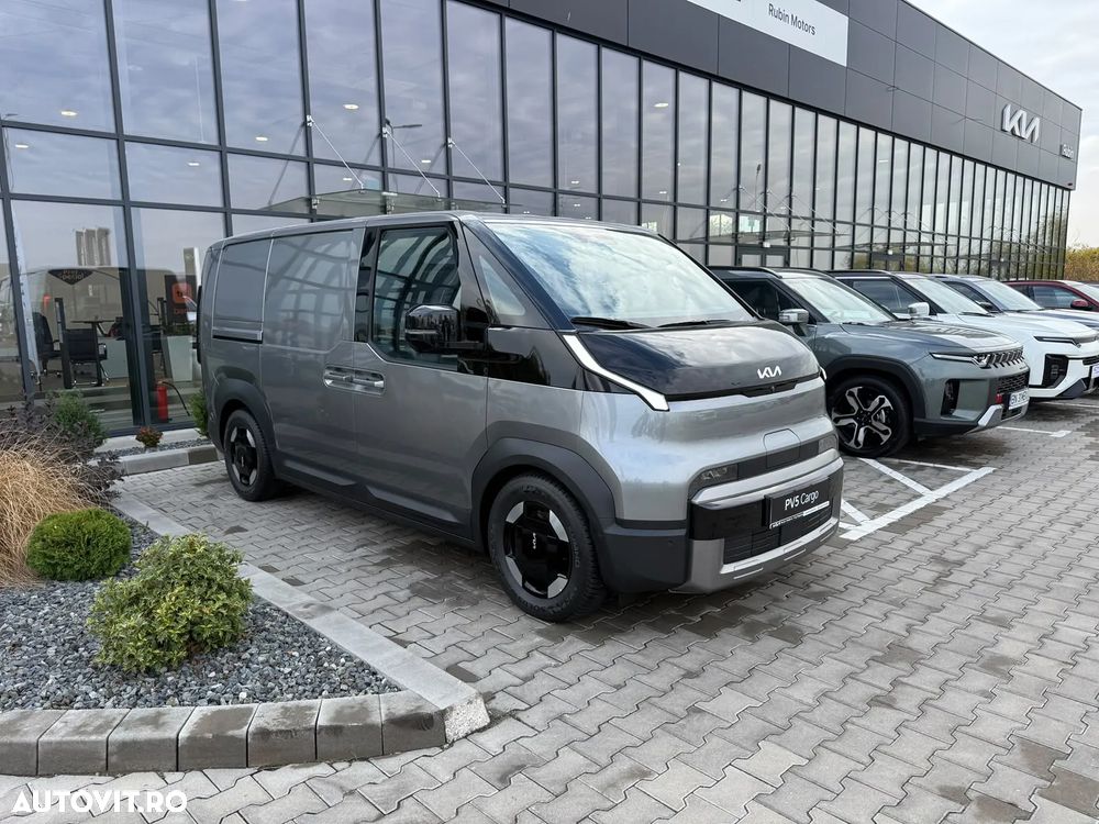 Kia PV5 Passenger - 14