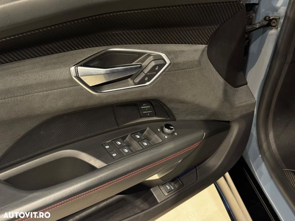 Audi e-tron GT RS quattro - 17