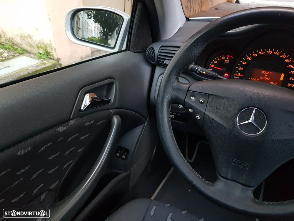 Mercedes-Benz C 220 - 20