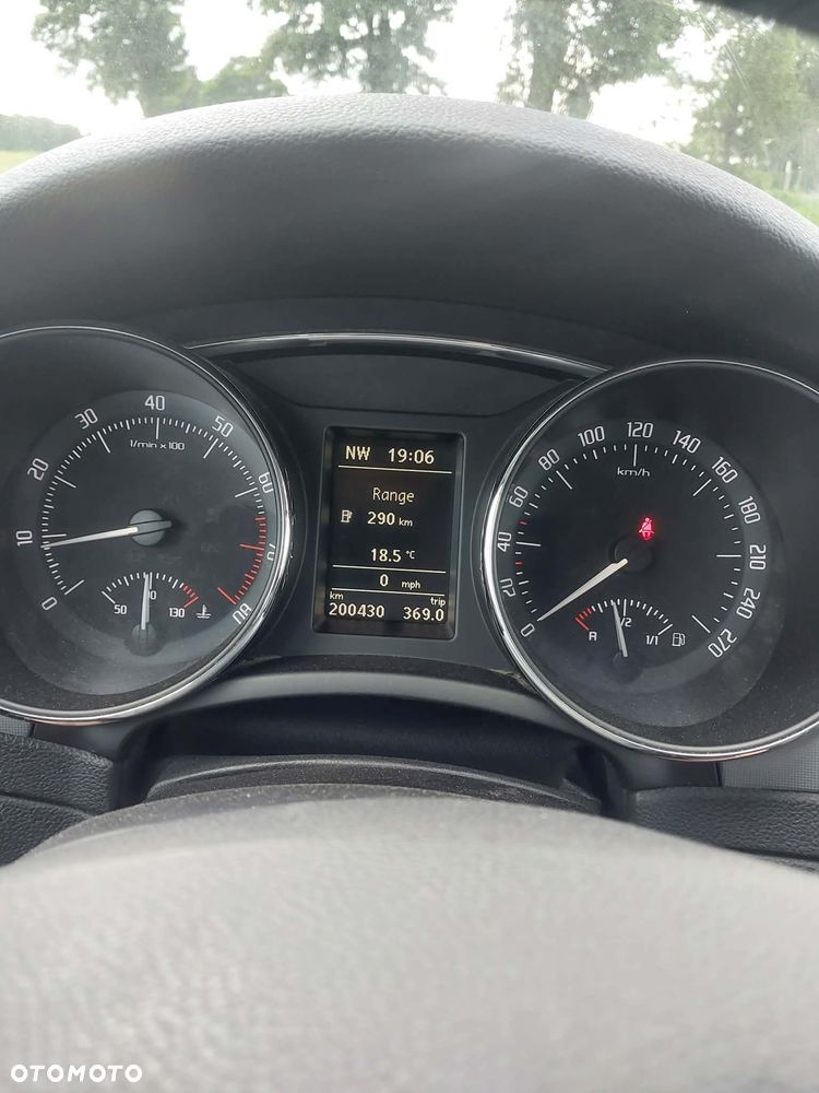 Skoda Superb 1.8 TSI Comfort - 4
