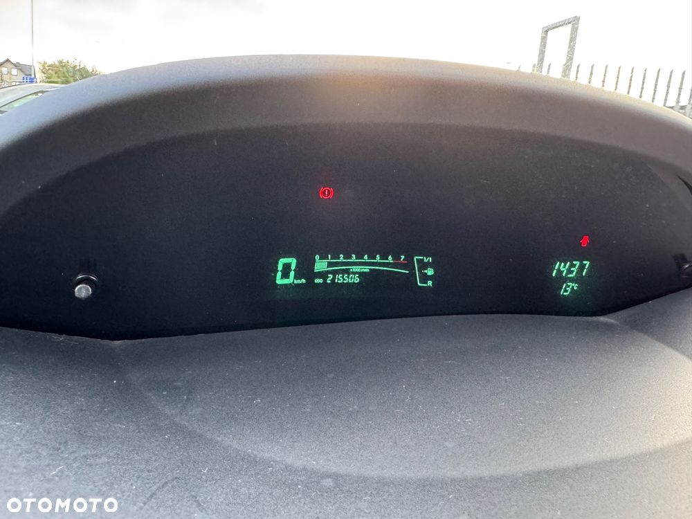 Toyota Yaris 1.0 Terra A/C - 23