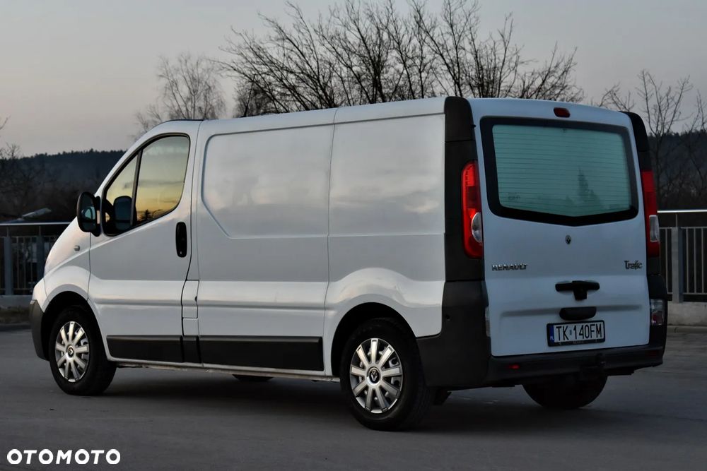 Renault trafic - 6