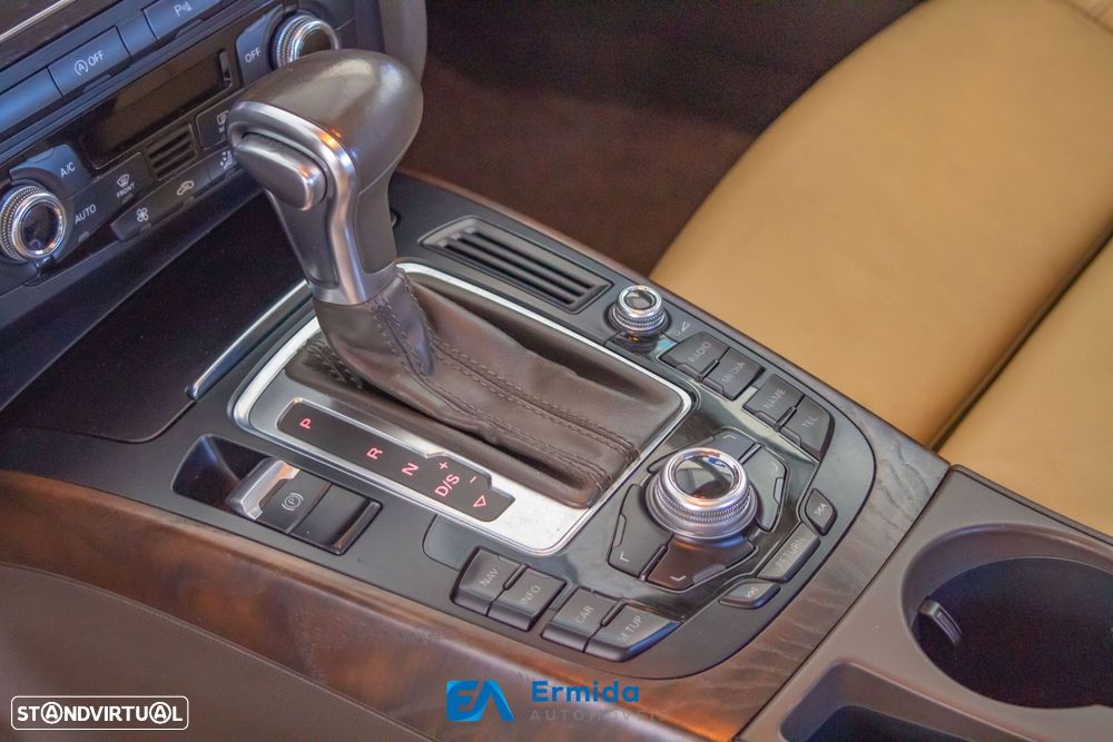 Audi A5 2.0 TDI Multitronic S-line - 38