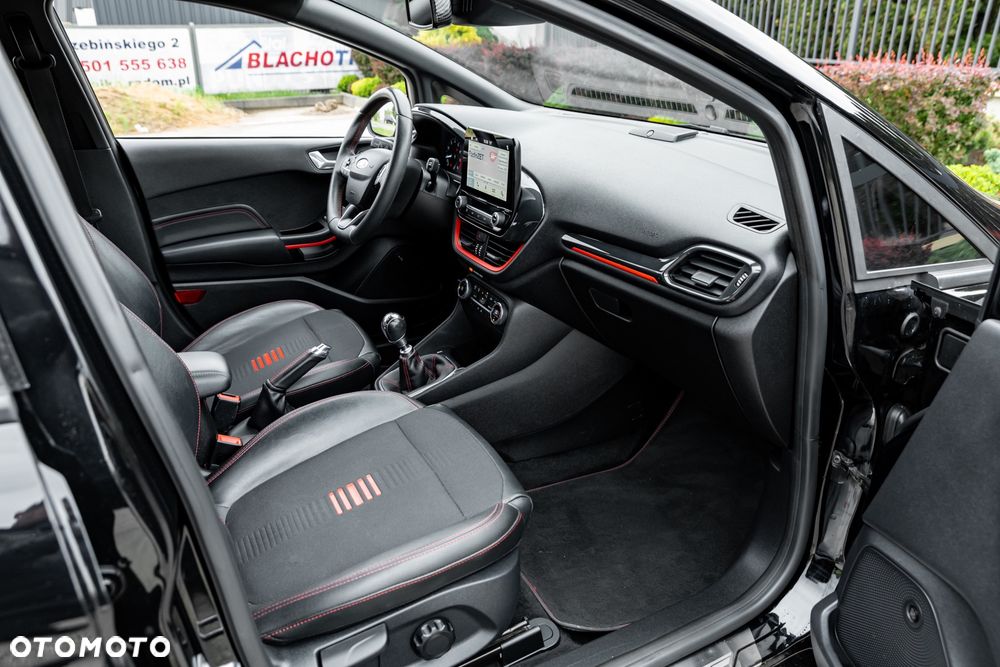 Ford Fiesta 1.0 EcoBoost ST-Line Red ASS - 21
