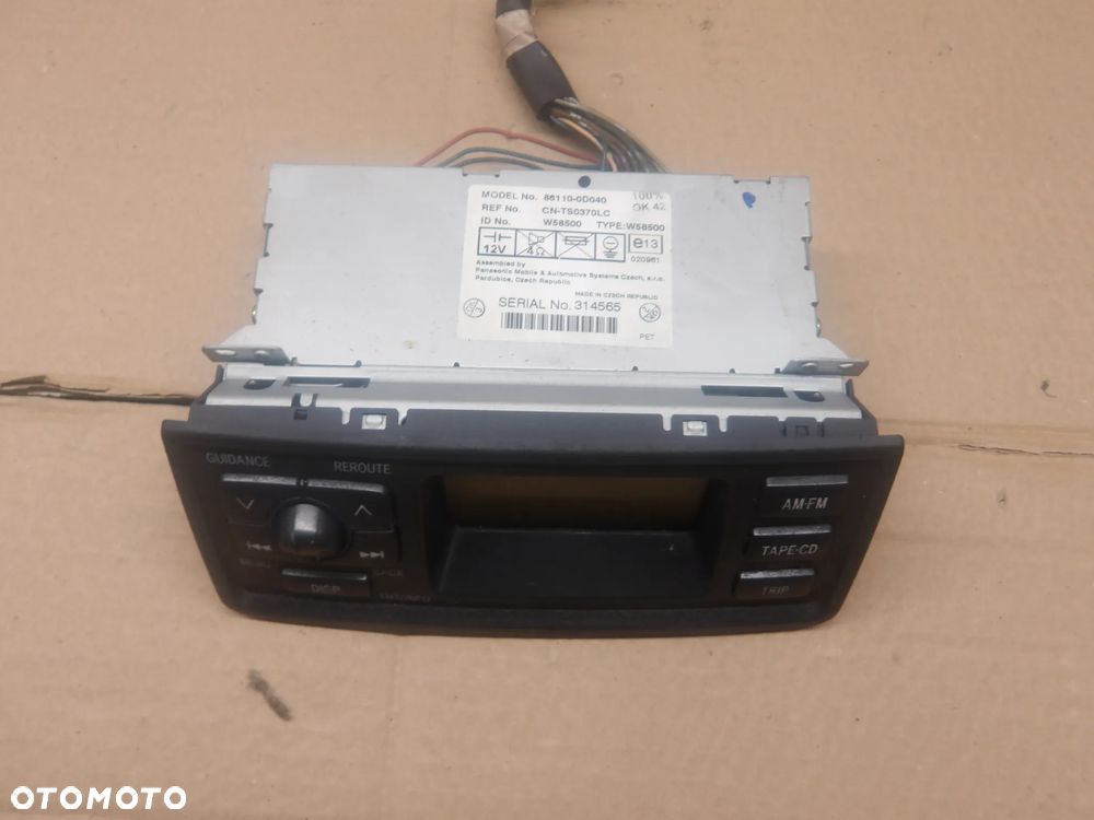 TOYOTA YARIS I 03-05 HB 5D RADIO WYŚWIETLACZ 861100D040 - 2