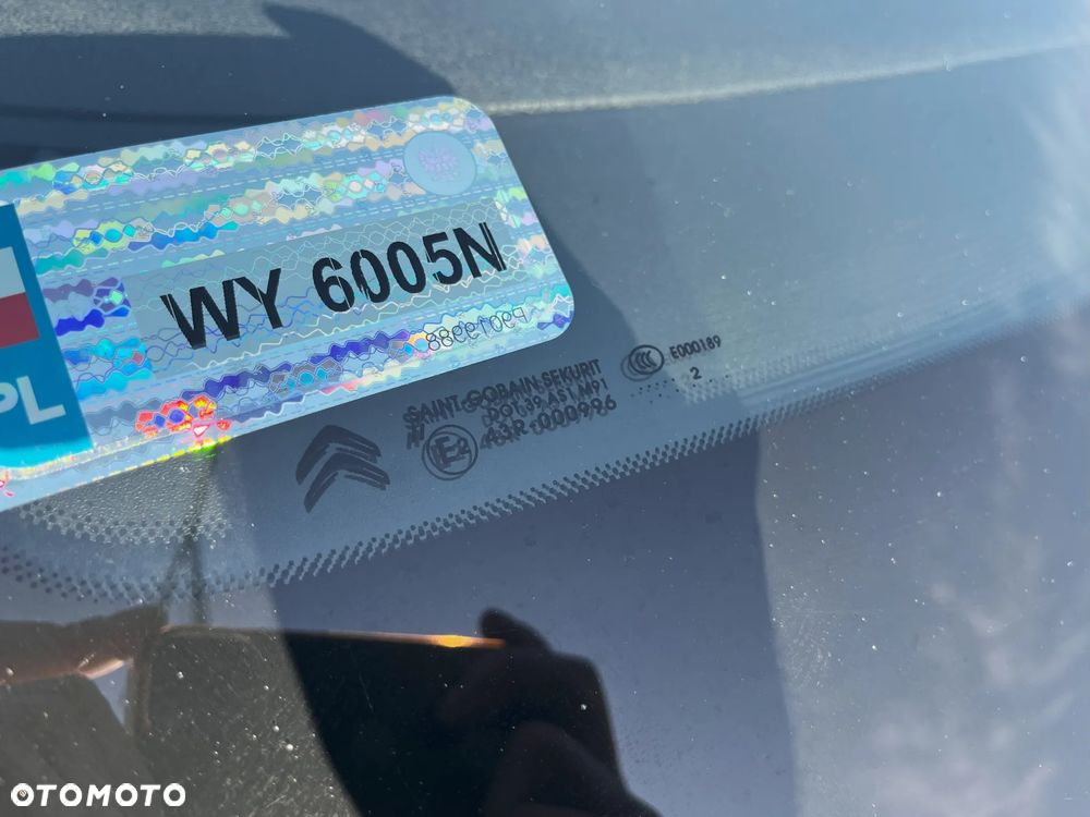 Citroën DS5 e-HDi 110 EGS6 Chic - 38