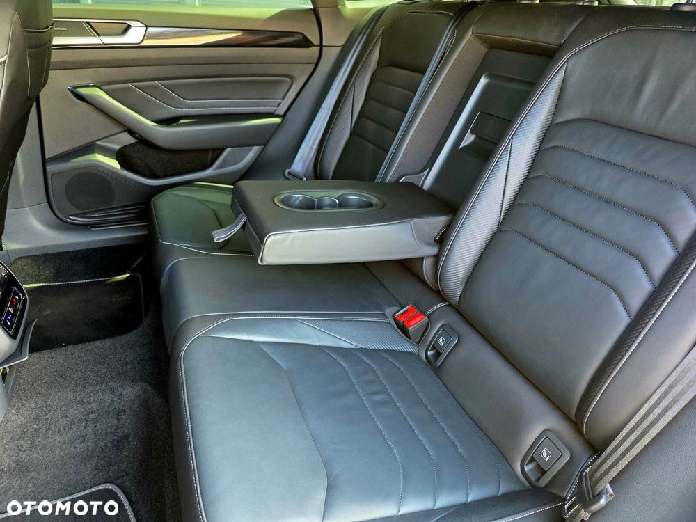 Volkswagen Arteon 2.0 TDI R-Line DSG - 33