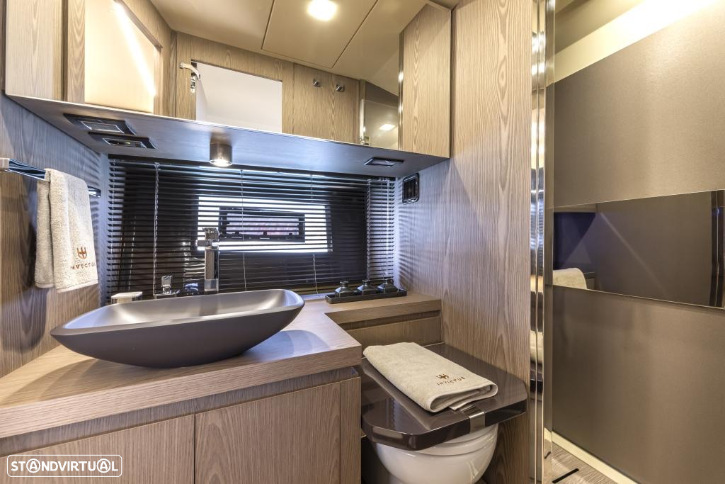 Invictus Yachts TT 460 - 9