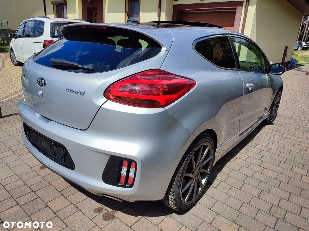 Kia ProCeed Pro_cee'd 1.6 T-GDI GT XL - 3