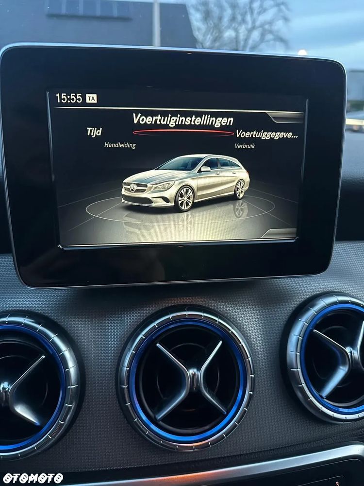 Mercedes-Benz CLA 200 d - 11