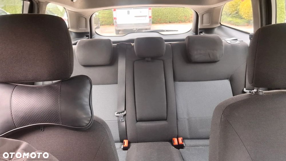 Ford Mondeo 2.0 TDCi Silver X - 16