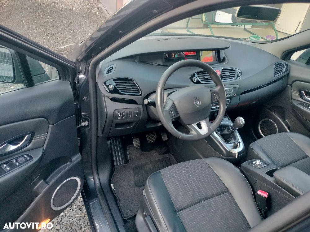 Renault Scenic II 1.9dCi Privilege - 9