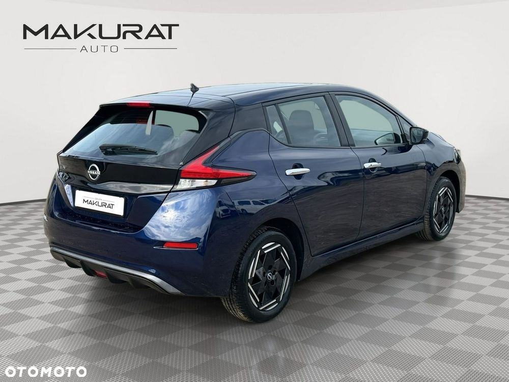 Nissan Leaf 2023 photo 3