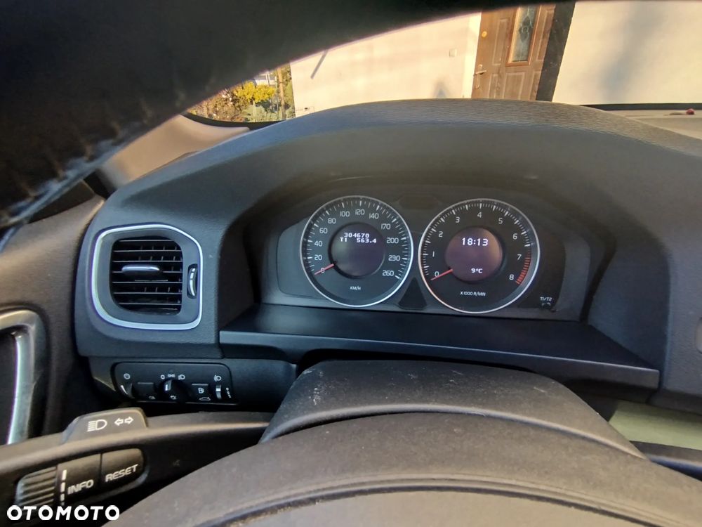 Volvo V60 T3 - 22