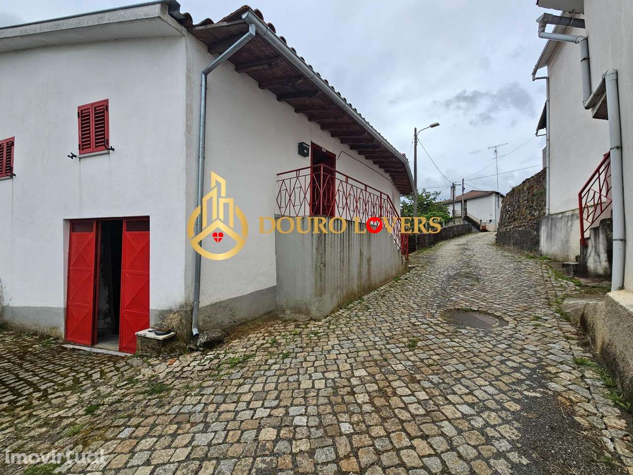Moradia com terreno para venda em Conlelas - Bragança - Grande imagem: 3/60