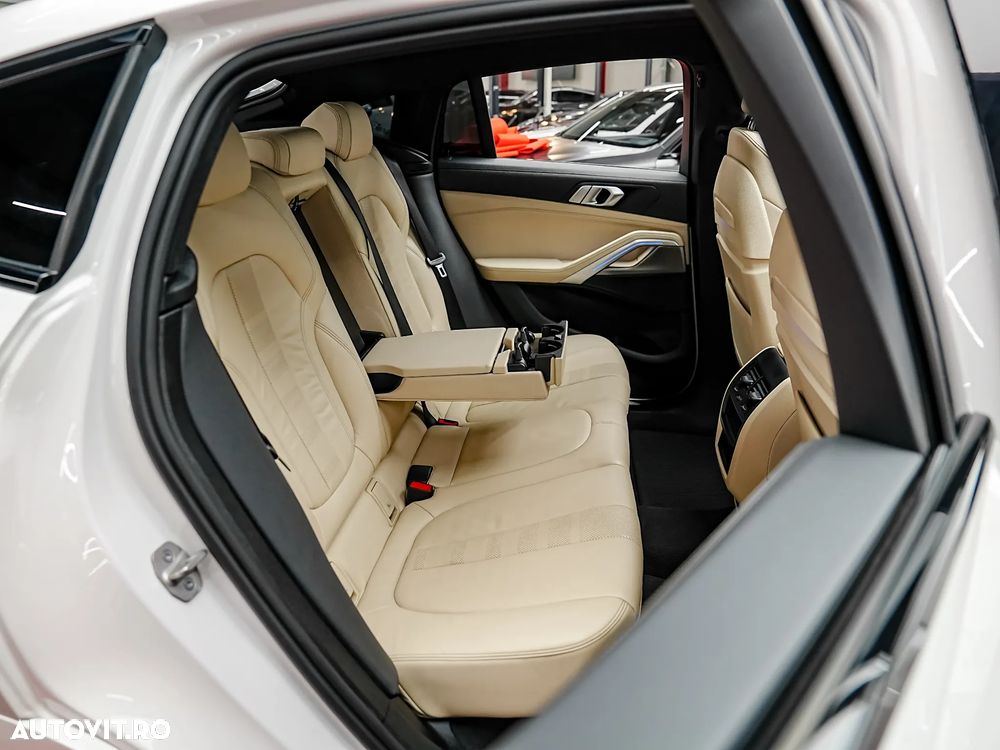 BMW X6 xDrive30d AT MHEV - 12