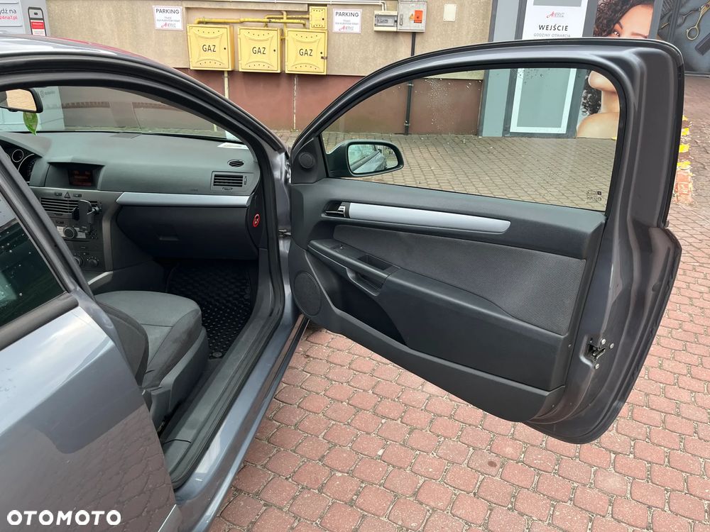 Opel Astra 1.6 - 12