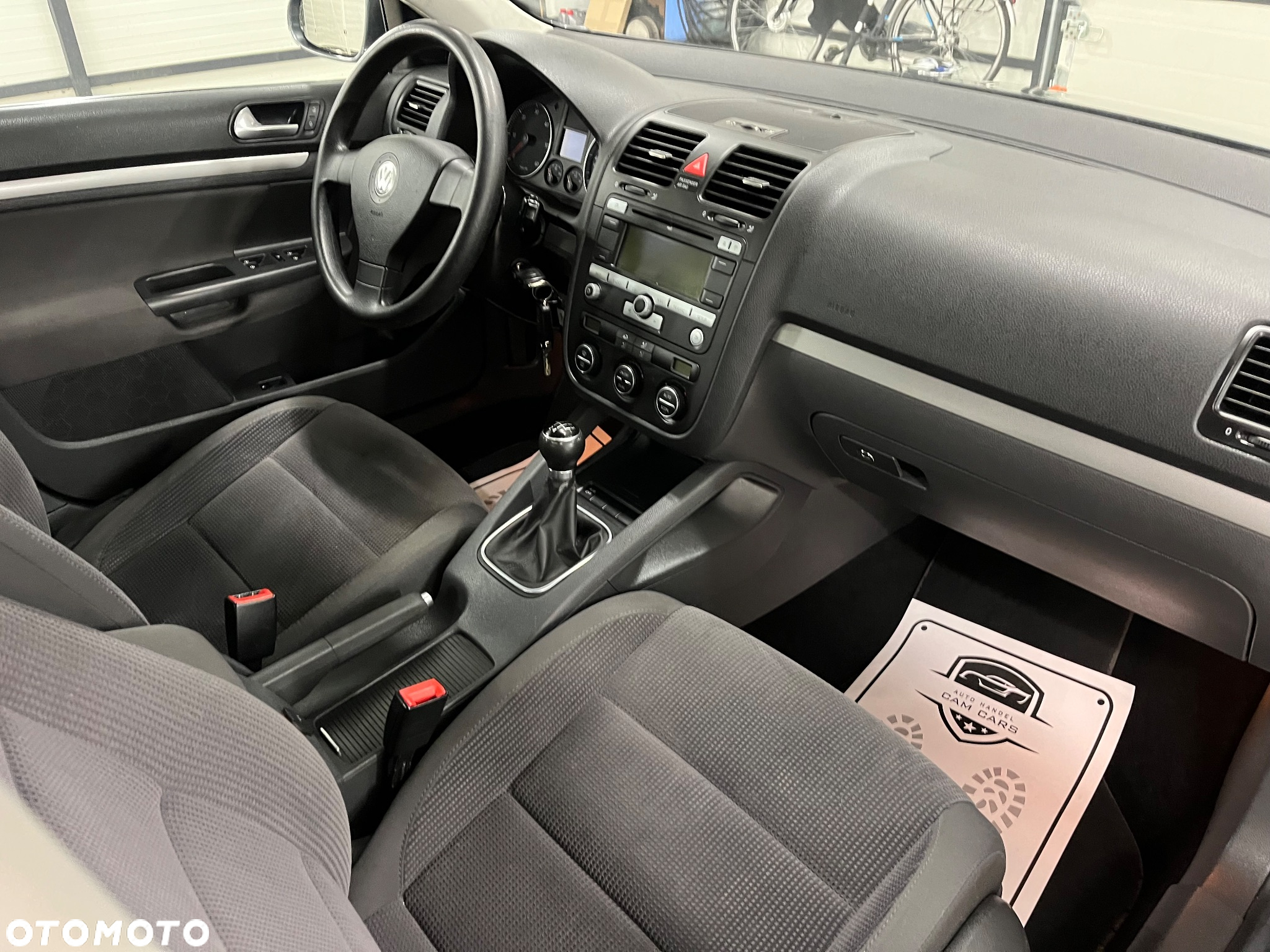 Volkswagen Jetta 1.9 TDI Comfortline - 21