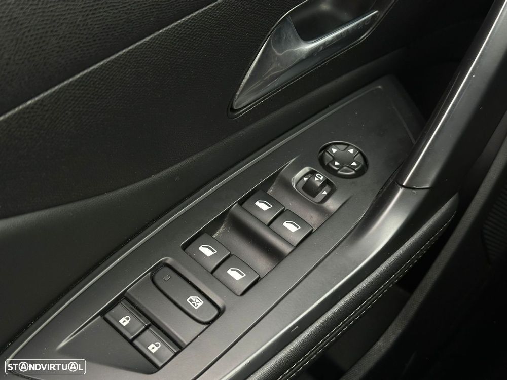 Peugeot 308 1.5 BlueHDi Allure Pack - 15