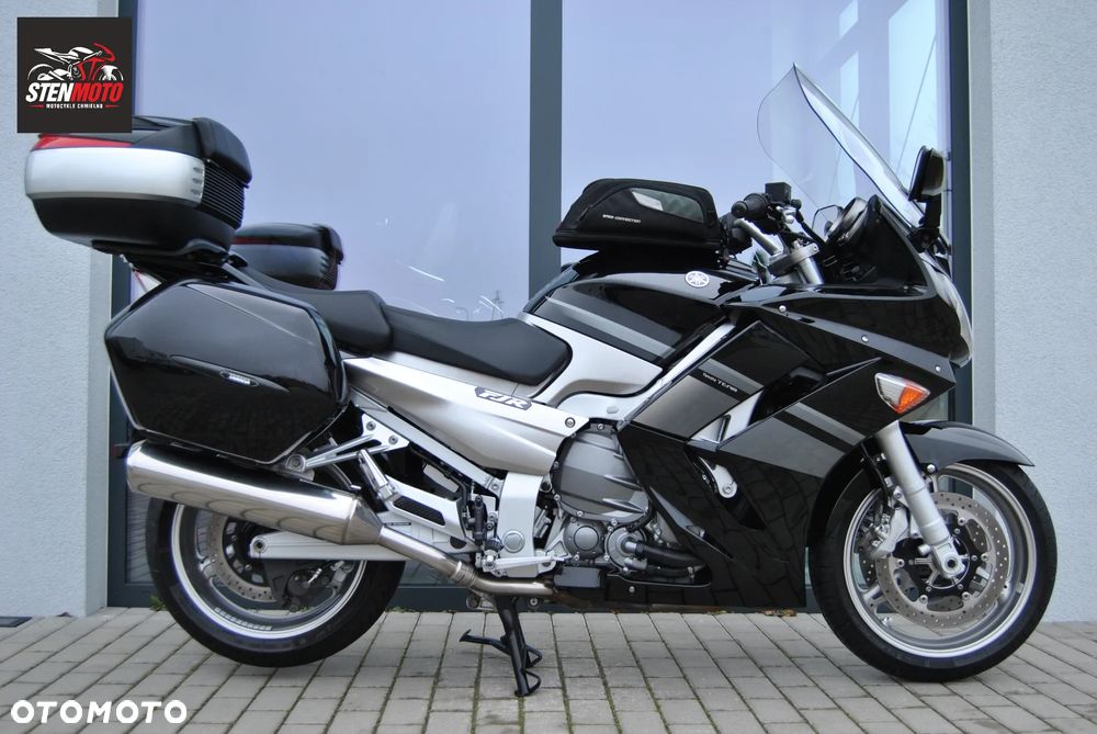 Yamaha FJR - 2