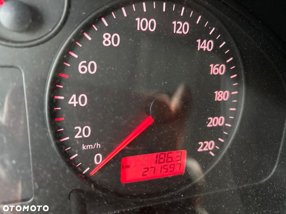 Volkswagen Transporter - 13