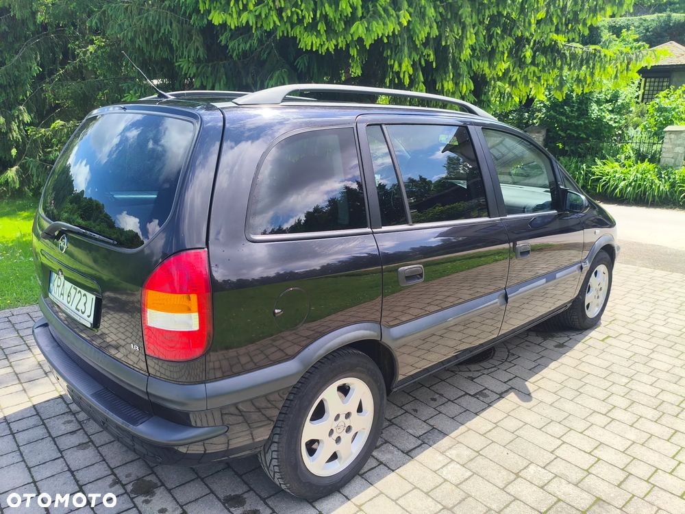 Opel Zafira 1.8 16V Elegance - 7