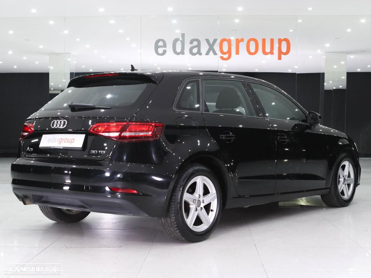 Audi A3 Sportback 30 TDI - 3