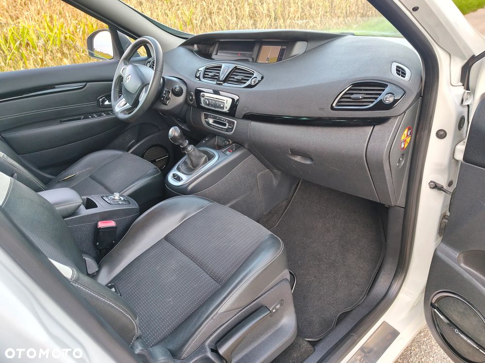 Renault Scenic 1.4 16V TCE Bose Edition - 17