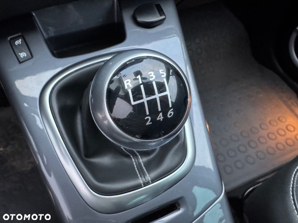 Renault Scenic Energy TCe 130 S&S Bose Edition - 26