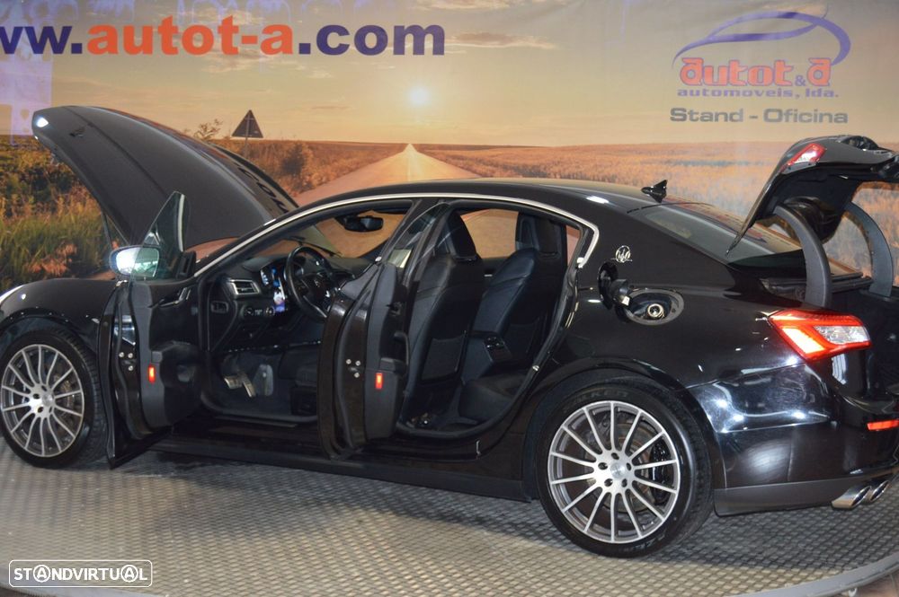 Maserati Ghibli 3.0 V6 - 11