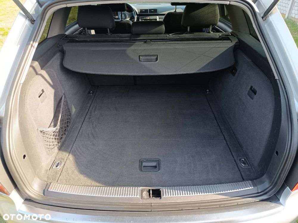 Audi A4 Avant - 9