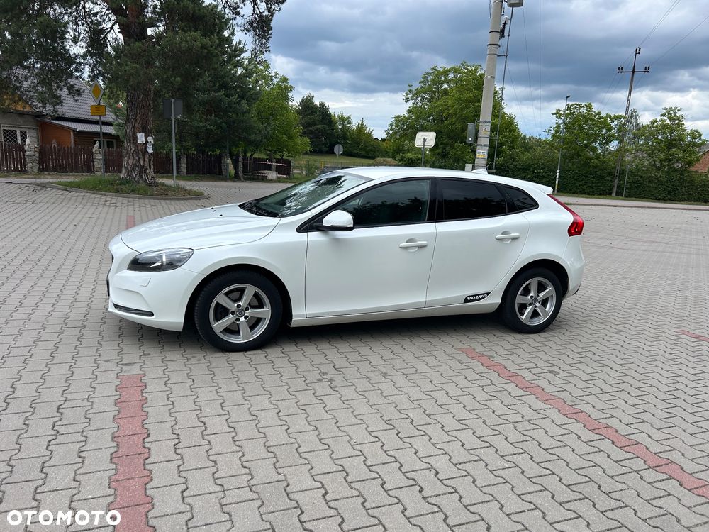Volvo V40 D2 Kinetic - 21