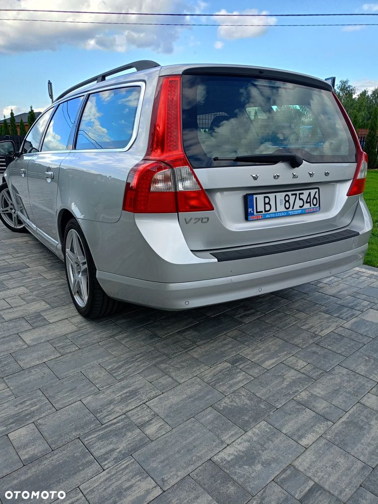 Volvo V70 D3 Momentum - 9