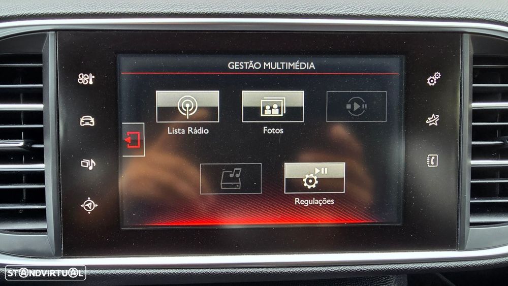 Peugeot 308 1.2 PureTech GT Line - 26